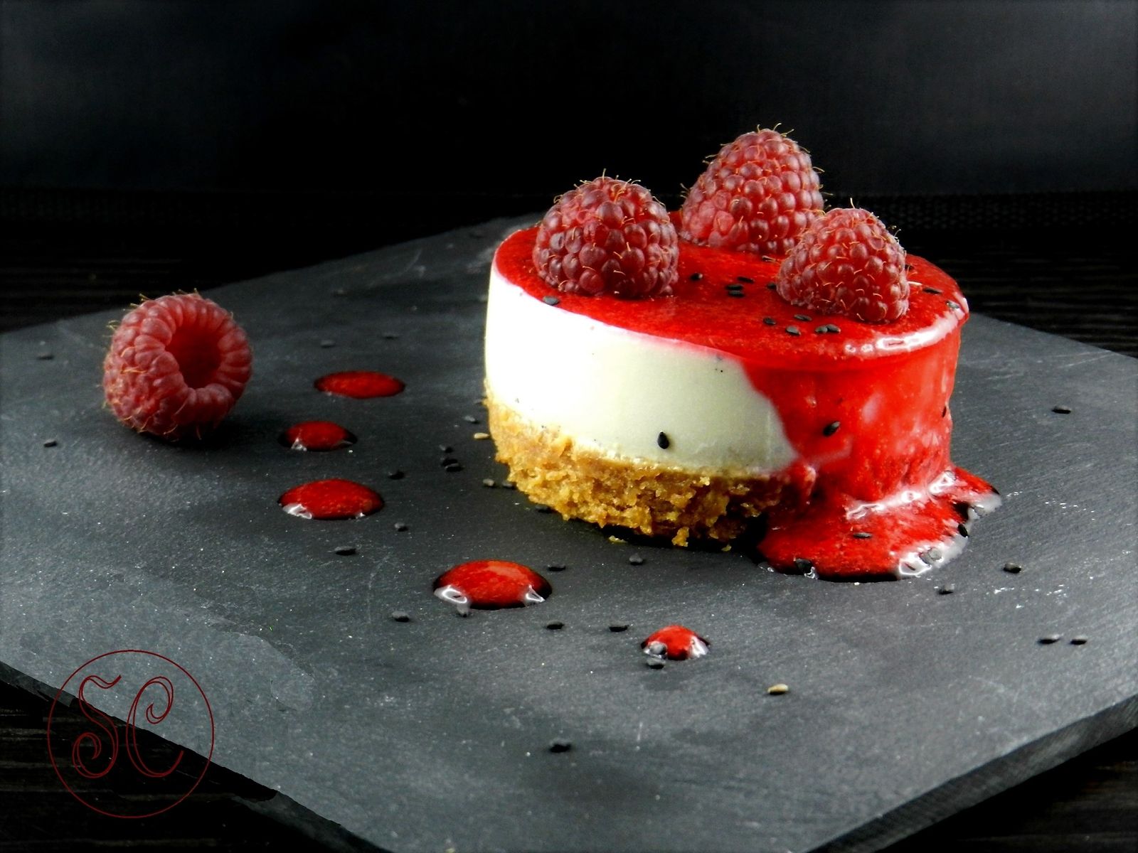 Panna Cotta Cake Sesame Noir Et Framboise Songesculinaires Over Blog Com