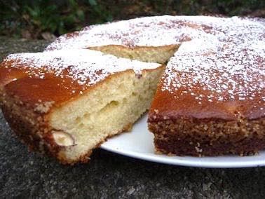 GATEAU MOELLEUX AU FROMAGE BLANC