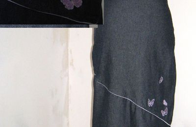 jupe longue jean's papillons brodé violine parme T36/38 12€