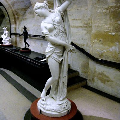 Vénus callipyge par François Barois (Louvre)