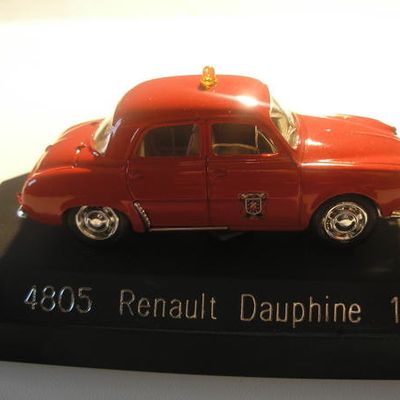 RENAULT Dauphine