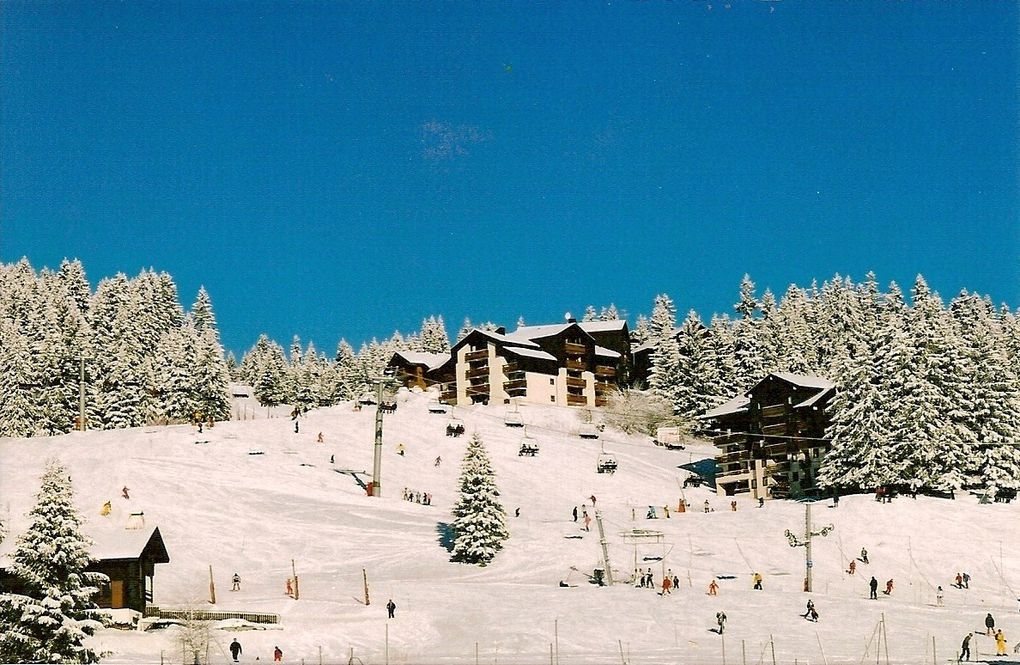 La Magie du blanc en montagne
Le Massif des Aravis : le Col du Merdassier, Manigod, la Clusaz, Beauregard mais aussi les Alpes Suisse CRAN MONTANA