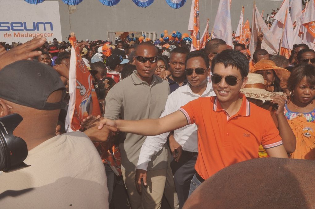 Coliseum d'Antsonjombe, 1er décembre 2013. Présentation officielle des  candidats députés du groupement MAPAR (Miaraka amin'ny Prezidà Andry Rajoelina). Photos : www.madagate.com