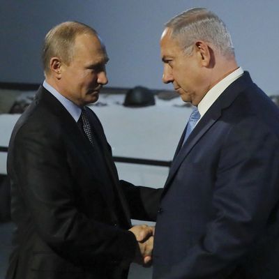 Poutine et Netanyahou se rencontrent