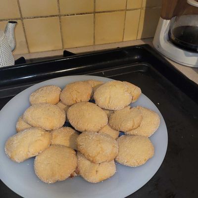 biscuits a la poudre d'amende et crème de marron