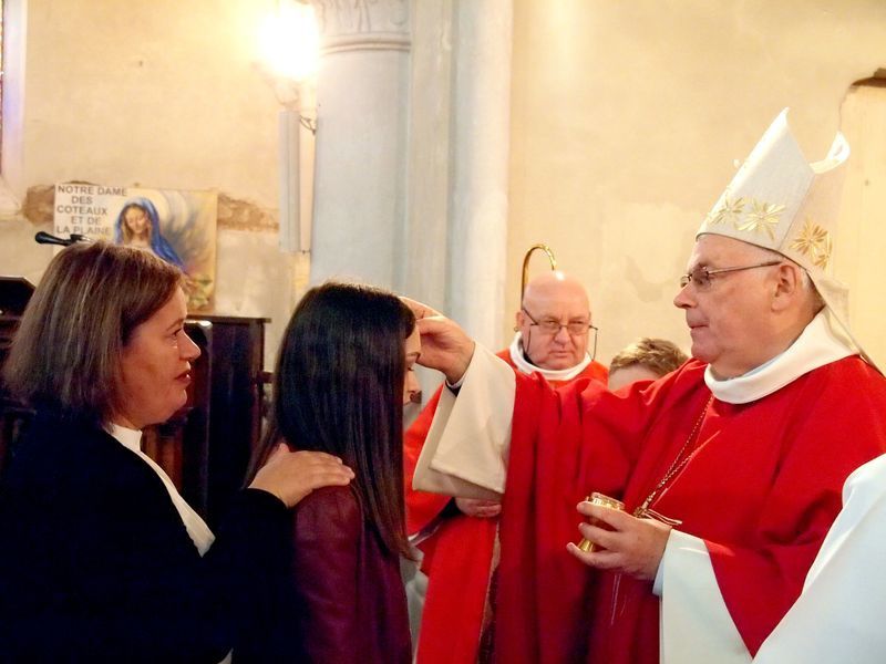 VISITE PASTORALE DE Mgr HERBRETEAU À NOTRE PAROISSE: LES CONFIRMATIONS ET LA CONFÉRENCE SUR ADÈLE de BATZ de TRENQUELLÉON 