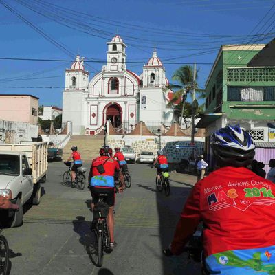 MAC2016 Amérique Centrale à vélo – Pochulta Mexique, 13 Février 104 km. Froid dans les sommets et caniculaire à l’arrivée
