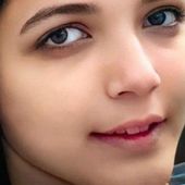 Asra Panahi, lycéenne iranienne, a refusé de chanter l'hymne pro-régime : elle a été battue à mort