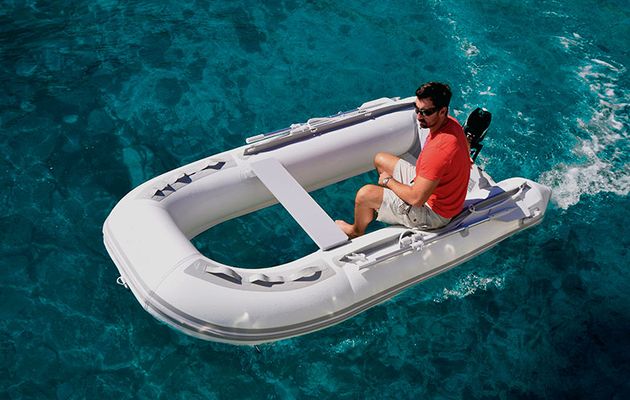Formentera Decktent, une annexe à fond transparent