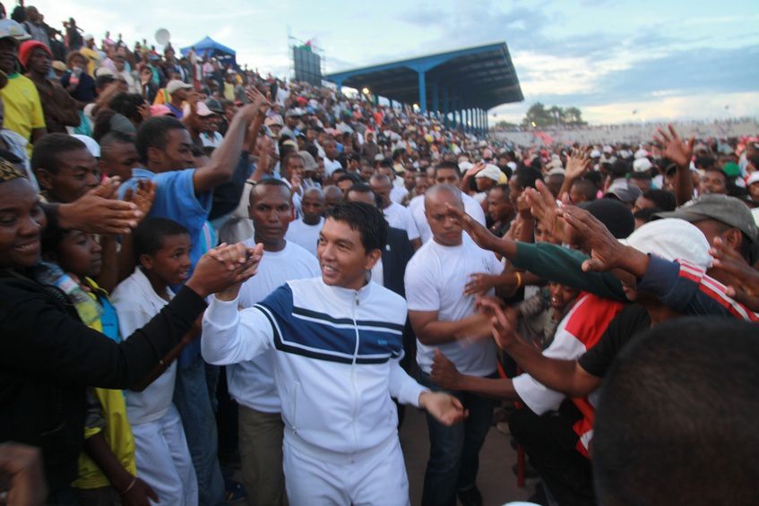 Inauguration du Kianja (Stade) Makis de Madagascar, à Andohatapenaka, par le Président Andry Rajoelina. 5ème partie. Photos: Harilala Randrianarison