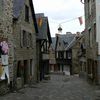 DINAN VILLE DE CARACTERE