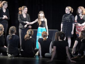 &quot;Africane&quot;par les élèves de l'Atelier théâtre du lycée Vieljeux