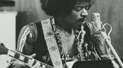 October 6th 1967, The Jimi Hendrix Experience recorded a session for the UK BBC radio show ‘Top Gear.’ Stevie Wonder who was also appearing on the show jammed with Hendrix.