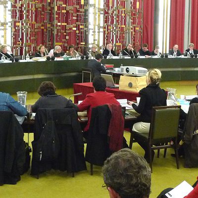 Débats d’Orientation Budgétaire pour 2010 à Rouen