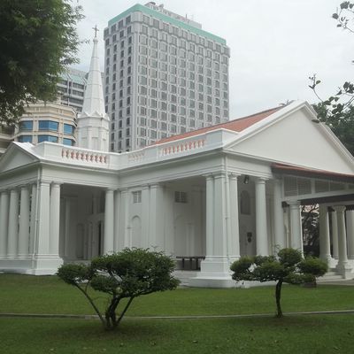 Découverte de la ville : le quartier colonial et Arab Street