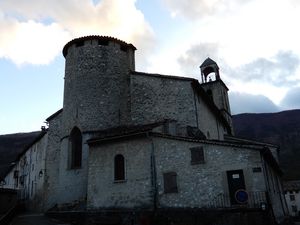 Annot, Alpes de Haute Provence (Voyages en camping-car)
