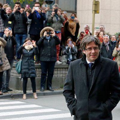 En Direct - Belgique : Le président catalan destitué Carles Puigdemeont remis en liberté cette nuit avec interdiction de quitter le territoire