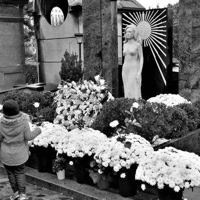 3 novembre. Dalida. Cimetière de Montmartre.