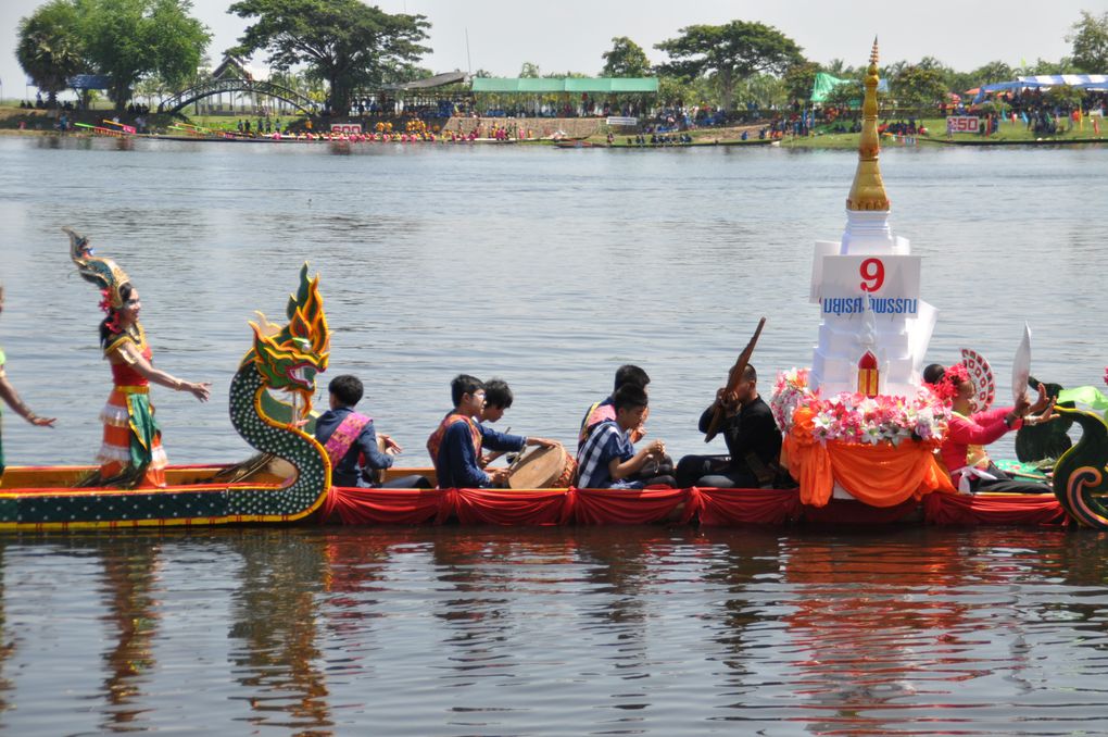 Album - Courses-de-bateaux-Parade