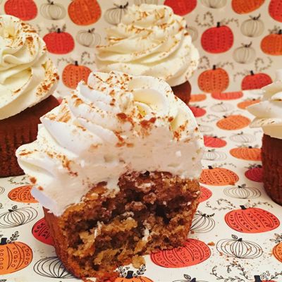Cupcakes à la citrouille et chantilly épicée 