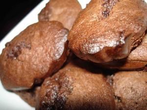 Madeleines fondantes au chocolat