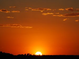 Mereenie Loop Drive - Kings Canyon – Mts Olgas