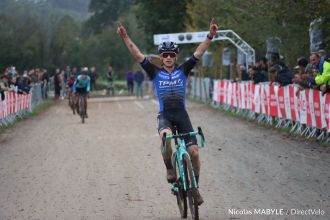 Quelques résultats des coureurs du 28 à l'extérieur