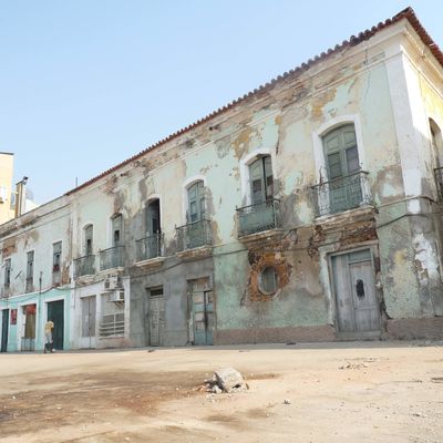 Luanda, tournée vers le futur, néglige son patrimoine architectural