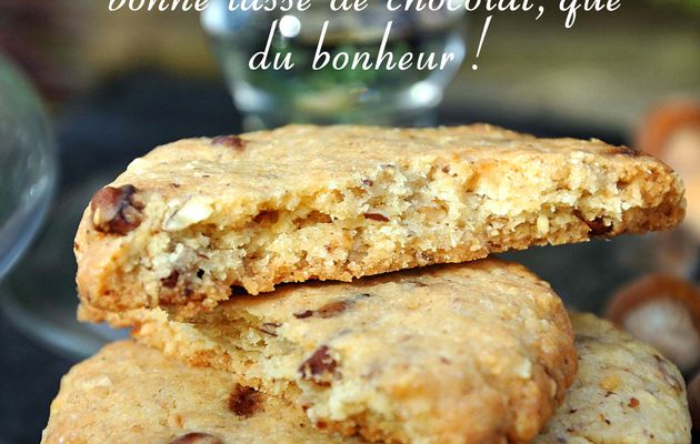 Cookies à la noisette et éclats de fève de cacao 