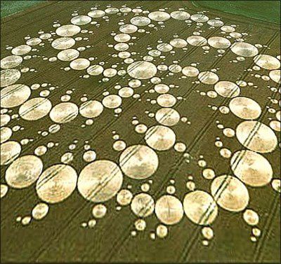 Crop Circles et ovnis messages et ou arnaques?