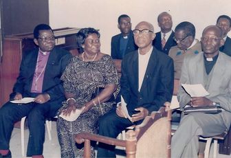 Papa Évêque Bokeleale, le Grand Bâtisseur du protestantisme au Kongo !