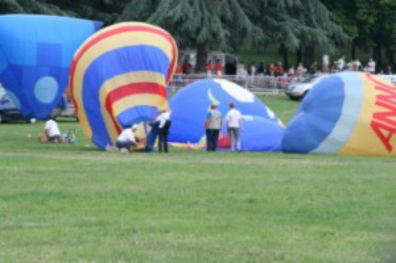 fête de la montgolfière 
pays des frères Mongolfier inventeur de la montgolfière