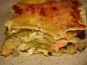 Lasagnes poireaux/saumon, béchamel végétal coco-curcuma