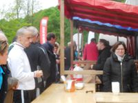 A l'intendance (restauration & gestion de la caisse centrale) et la table de marque