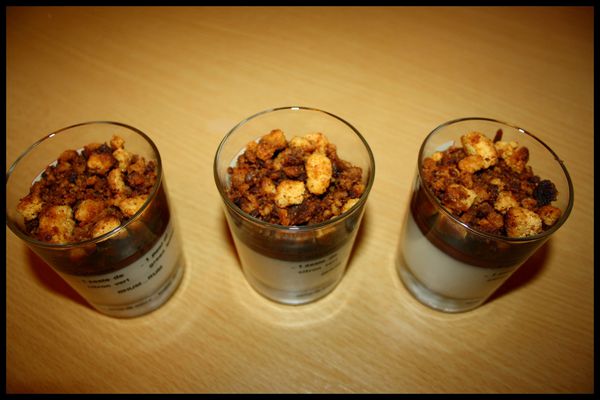 #Recette: Verinnes de Panna Cotta, chocolat et crispi de pain d’épices