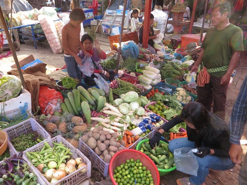 Pour changer un peu: petit arrêt au marché local