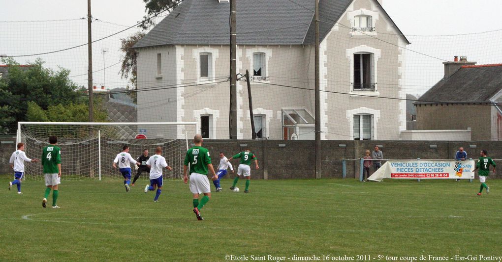 Dimanche 16 octobre 2011 - 5ème tour de coupe de France opposant l'Etoile Saint Roger à la GSI Pontivy (CFA)