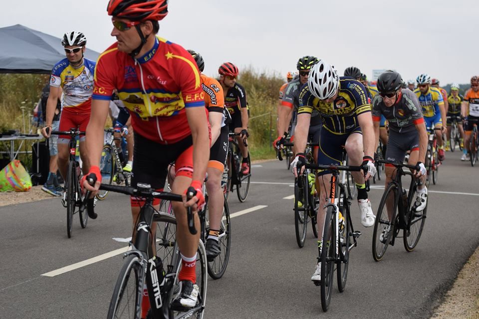 Les résultats et les photos des courses de St Lubin des Joncherets (28)