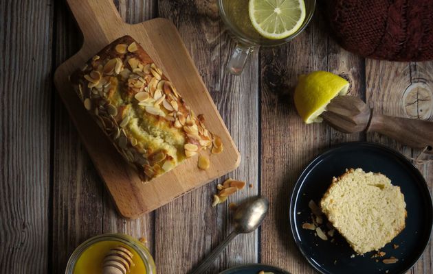 Cake à l'amande amère