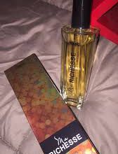 ​LE PARFUM D'INFLUENCE AMOUREUSE ET PROTECTION DU MAITRE MARABOUT BABA DANHGBO. TEL WHATSAPP :+229 96777887 