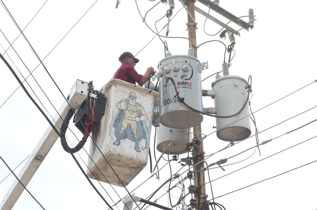 Alcaldía de Puerto Cabello continúa optimizando servicio de energía eléctrica en el municipio
