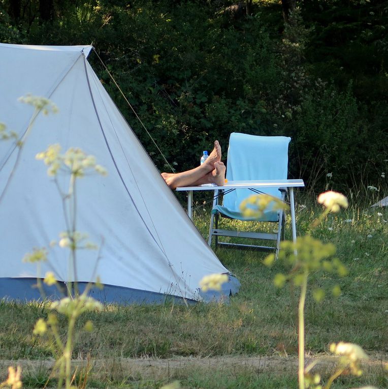 Toiles, tentes et camping car