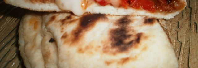 Naans chorizo, tomates mozza