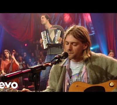 Kurt Cobain naît le 20 février 1967, près de Seattle, à Aberdeen.