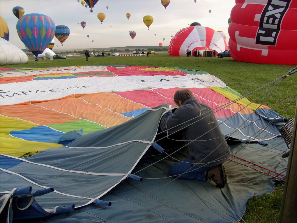La 11ème édition du MONDIAL AIR BALLONS (montgolfières) s'et déroulée sur Chambley Air Base (Meurthe et Moselle) du vendredi 24 juillet au dimanche 2 août 2009. Cette manifestation, créée en 1989 à l'occasion du Bicentenaire de la Révolutio