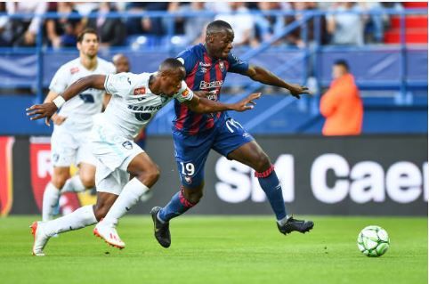 Domino's Ligue 2 : MAYEMBO plus fort que MOUSSAKI dans le derby normand