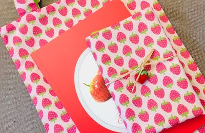 Petits tote bags à la fraise 