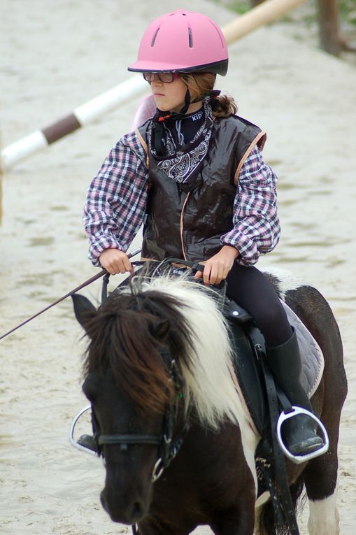 Photos des carrousels des cavaliers du poney club de labarthe sur leze.