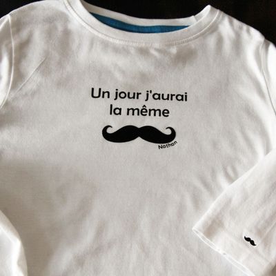 Tee-shirt moustache !