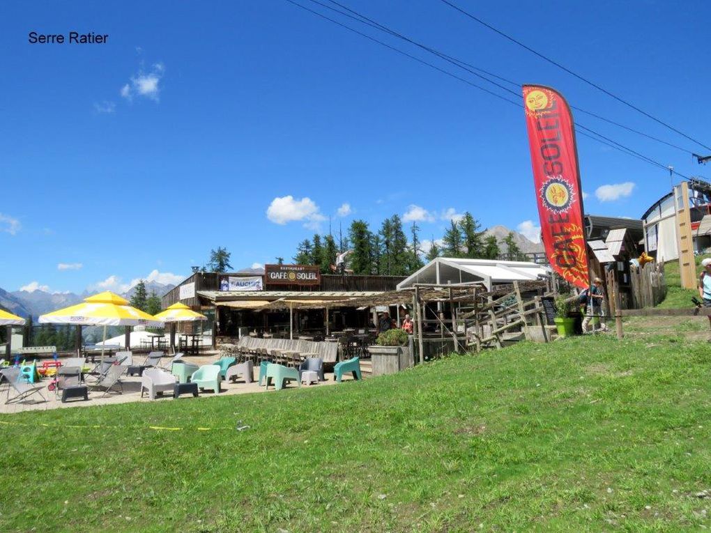 Randonnée sur le domaine de la station de Serre Chevalier...... avec possibilité de manger sans la boite à fromage (hummmm)